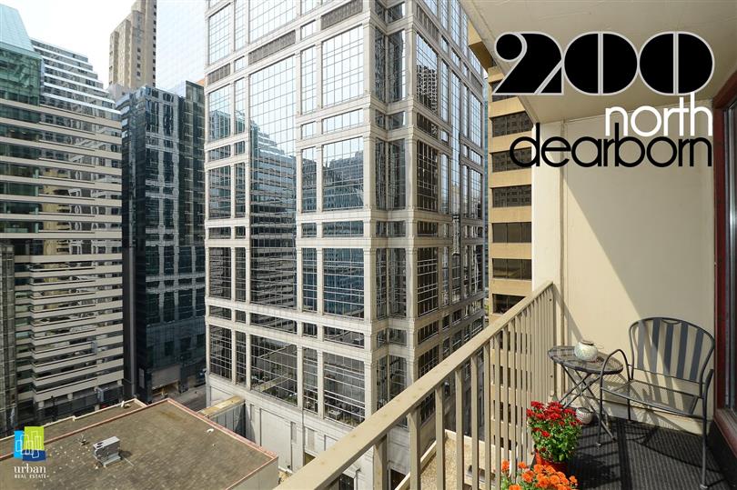 Just Listed at 200 N Deaborn: Live & Play (& Work) in the Loop!  