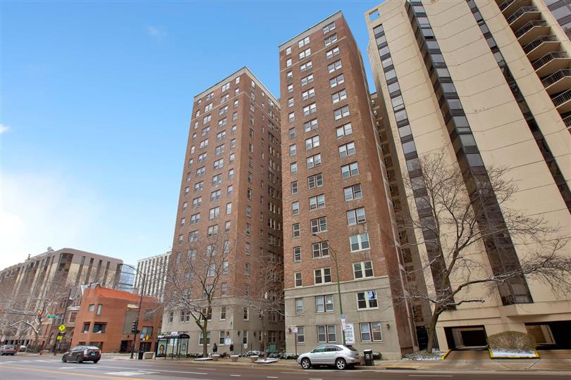 1100 N LaSalle, Chicago, IL 6010