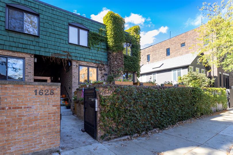 Just Sold in Lincoln Park: 1630 N Sedgwick St Unit 2, Chicago, IL 60614