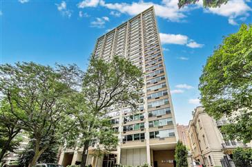 Just Sold in Lakeview: 336 W Wellington Ave Unit 405, Chicago, IL 60657